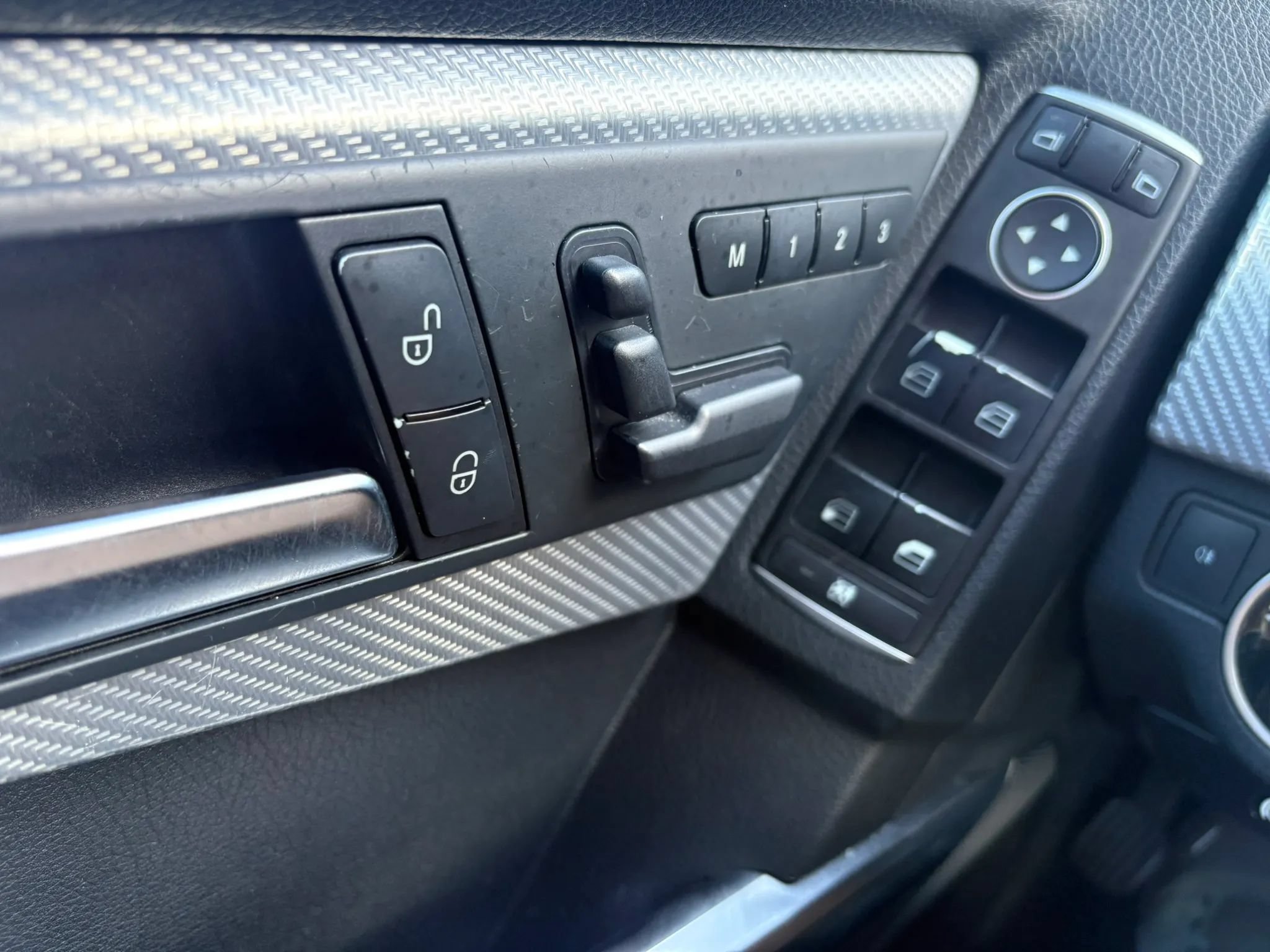 Used 2014 Mercedes-Benz GLK 350 2WD image 14