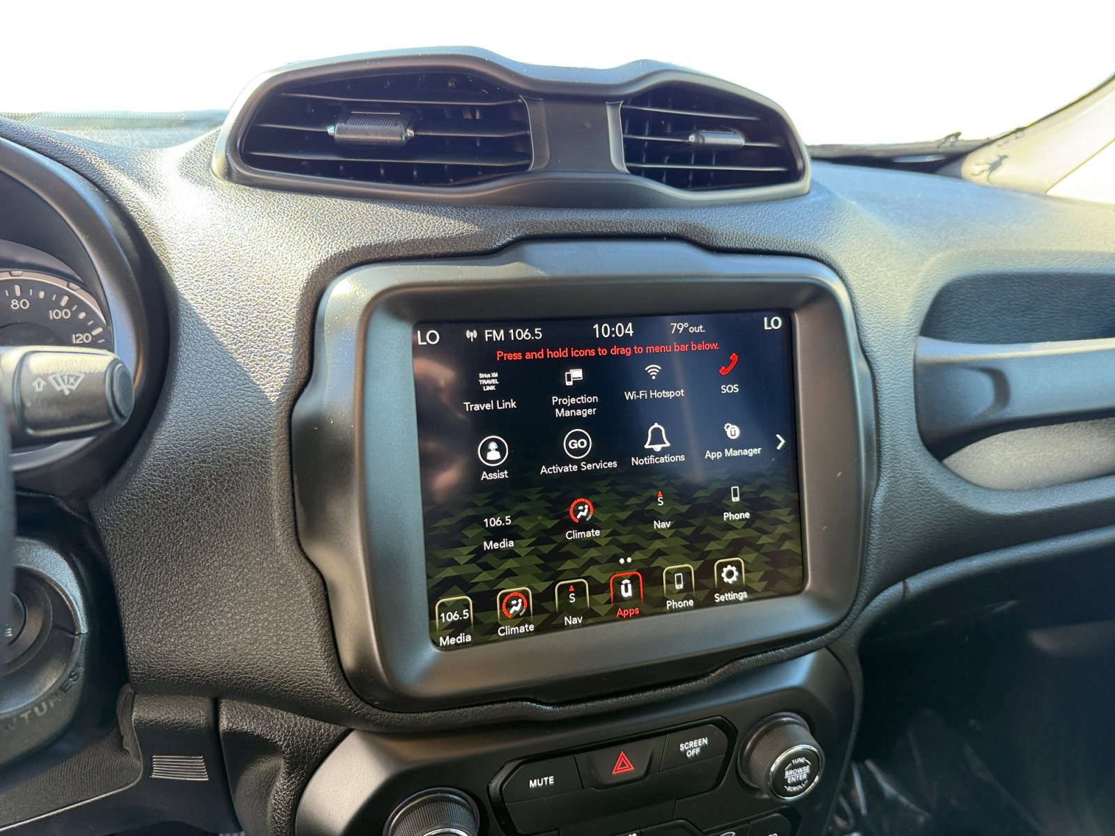 Used 2018 Jeep Renegade Trailhawk w/ UConnect 8.4 Nav Group image 12