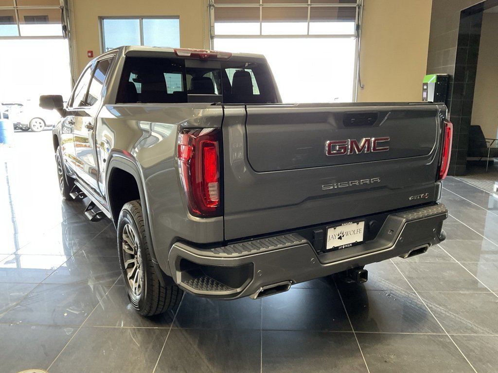 Used 2021 GMC Sierra 1500 AT4 w/ AT4 Value Package image 6