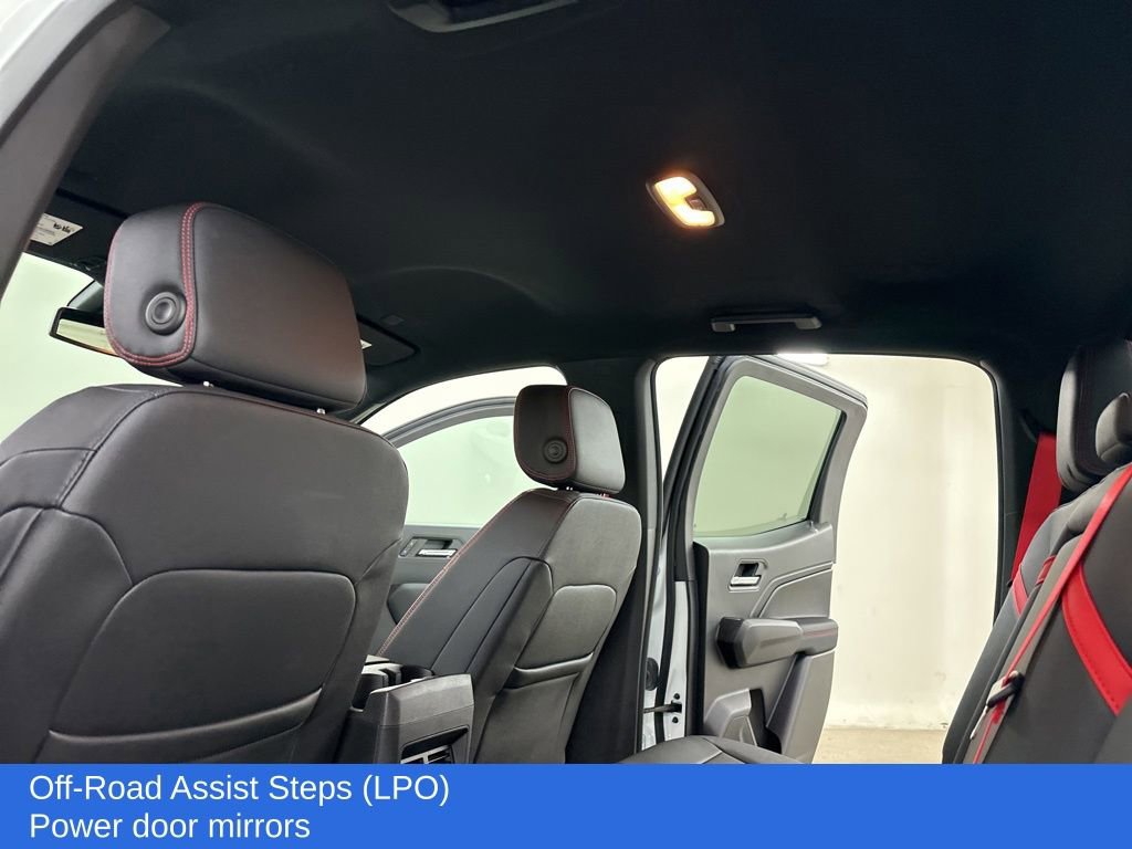 Used 2023 Chevrolet Colorado Z71 w/ Z71 Convenience Package 2 image 27