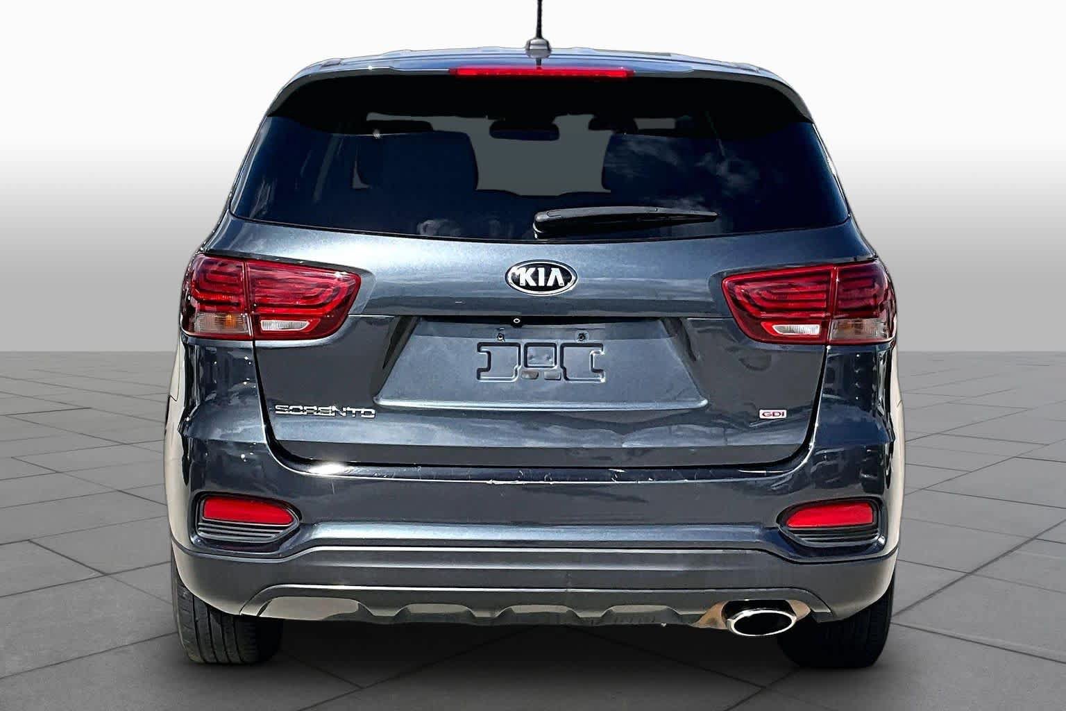 Used 2020 Kia Sorento LX AWD/4WD image 5