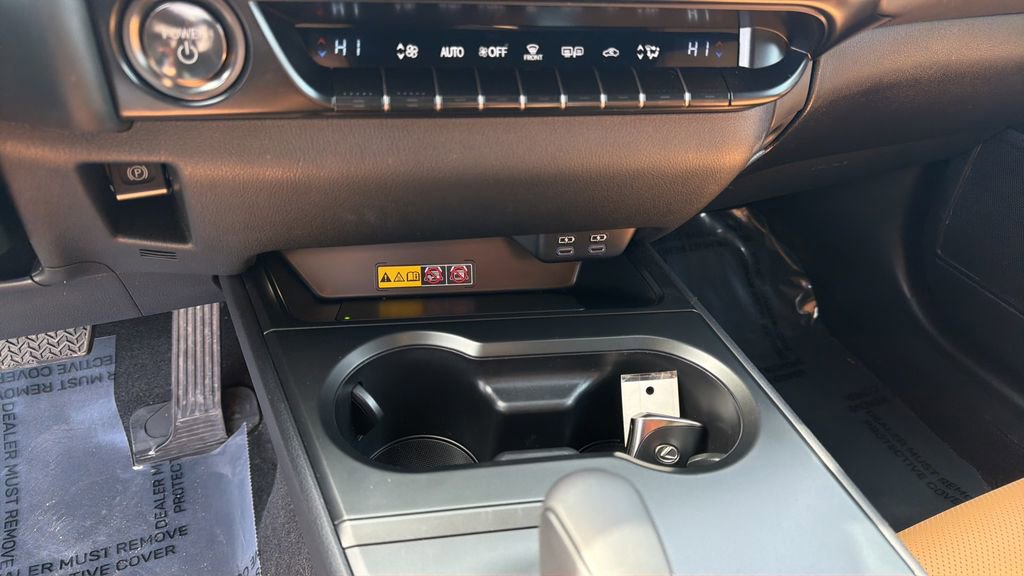 Certified 2025 Lexus UX 300h AWD w/ Accessory Package (Z1) image 26