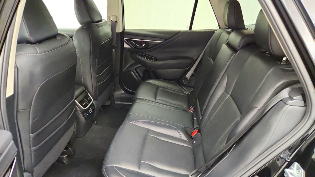 Used 2024 Subaru Outback Touring XT AWD/4WD image 21