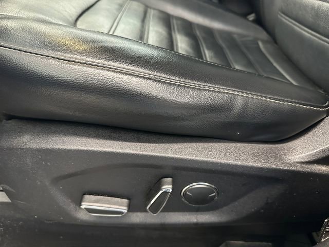 Used 2015 Ford Edge SEL w/ Equipment Group 201A AWD/4WD image 17
