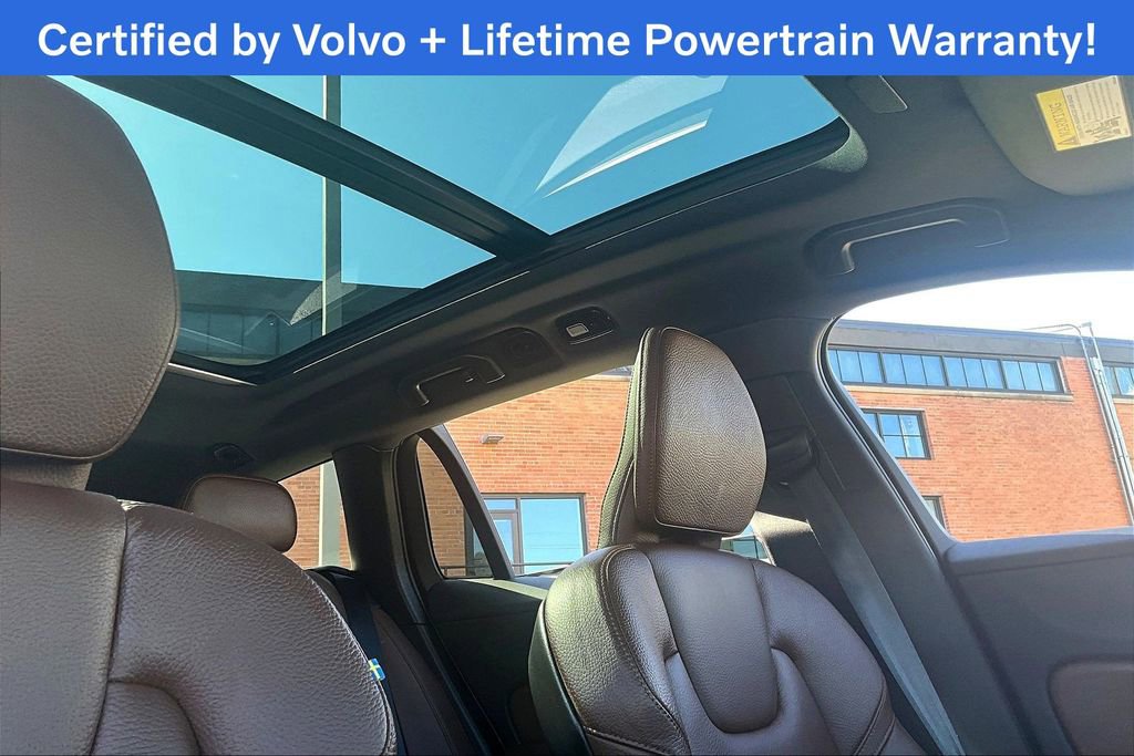 Used 2023 Volvo V60 B5 Cross Country Plus w/ Protection Package Premier image 21