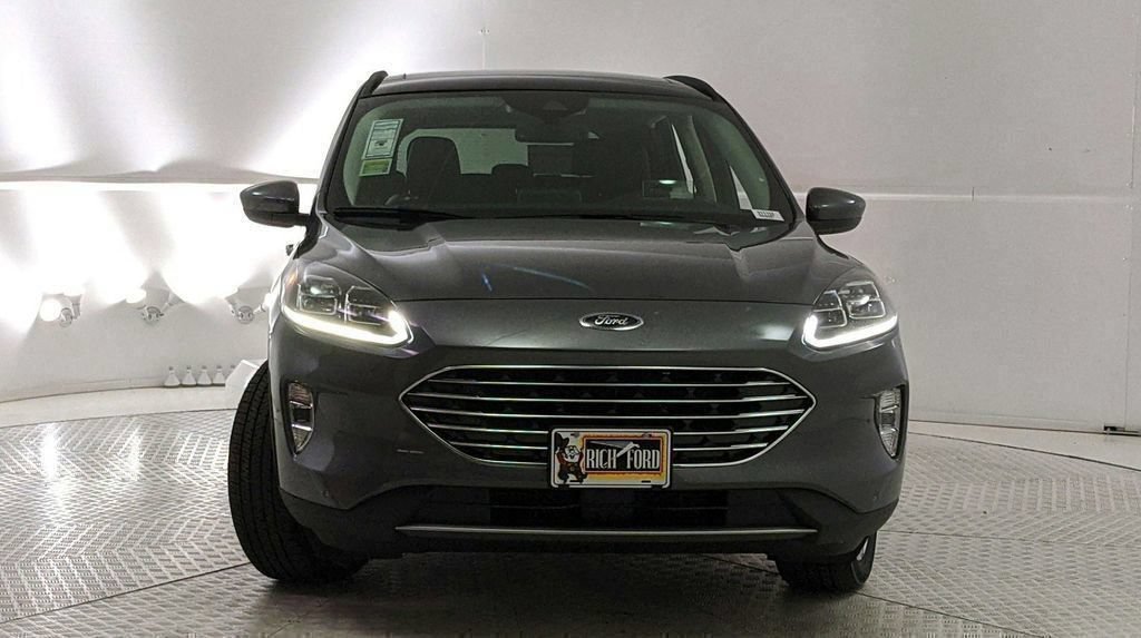 Used 2021 Ford Escape Titanium w/ Titanium Elite Package AWD/4WD image 8