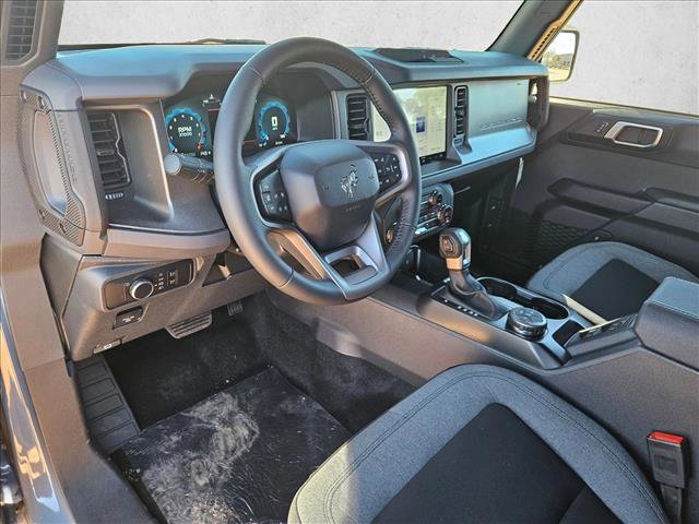 New 2025 Ford Bronco Big Bend image 3