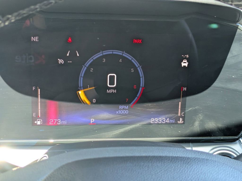 Used 2025 Chevrolet Trax LT w/ LT Convenience Package FWD image 22