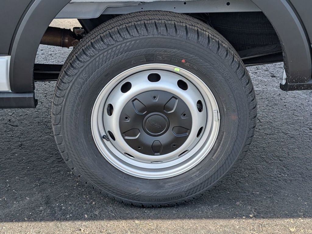 New 2026 Ford Transit 250 148 Medium Roof w/ Load Area Protection Package image 16