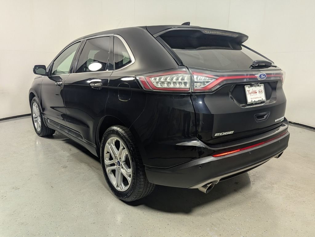 Used 2018 Ford Edge Titanium w/ Equipment Group 301A image 5