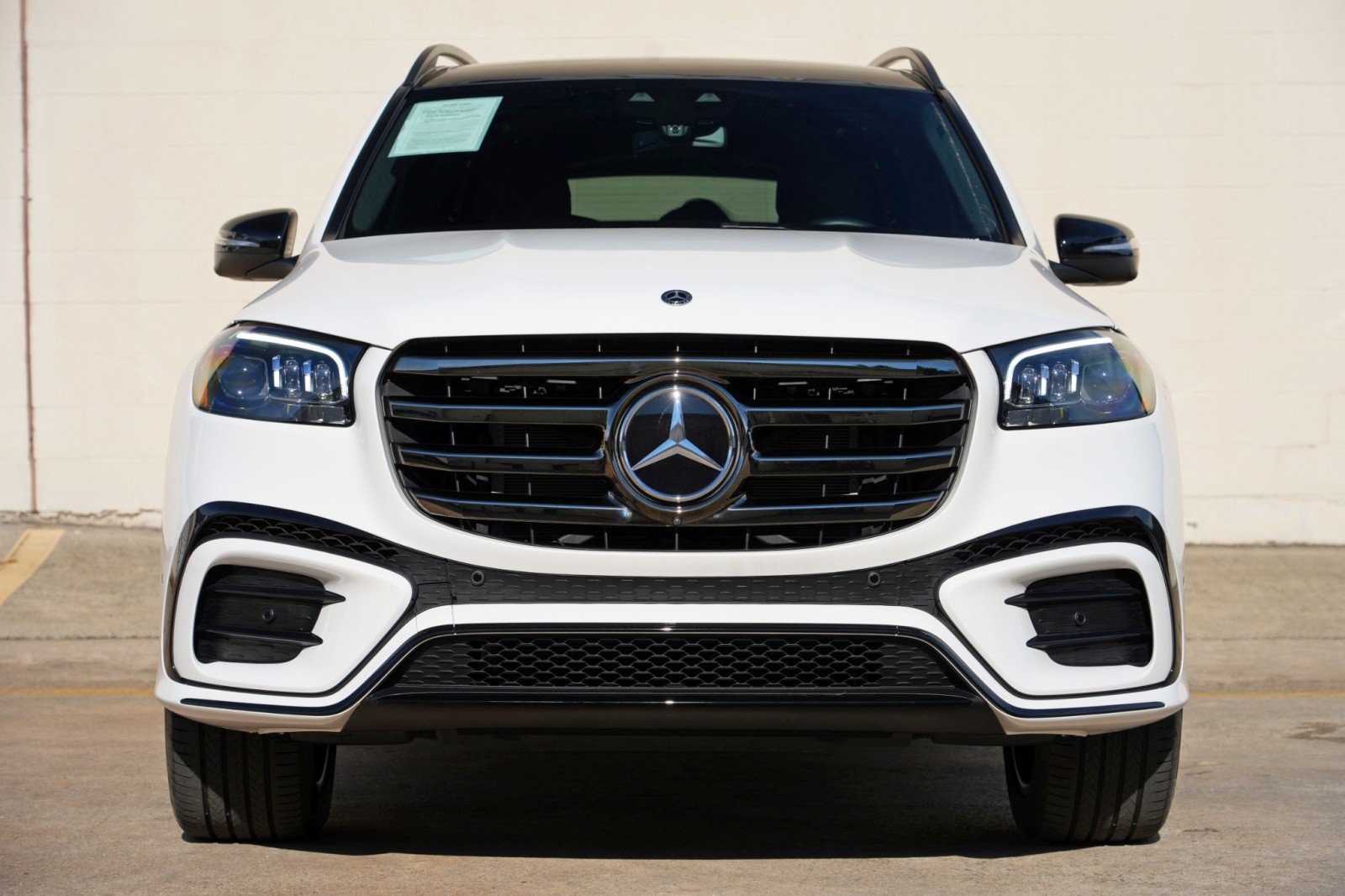 Used 2026 Mercedes-Benz GLS 580 4MATIC w/ Night Package image 7