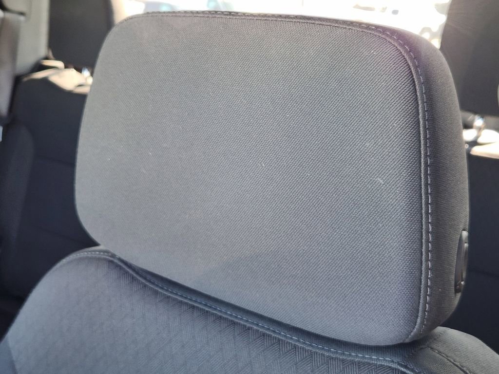 Used 2025 Chevrolet Silverado 1500 Custom w/ LPO, Dark Essentials Package image 21