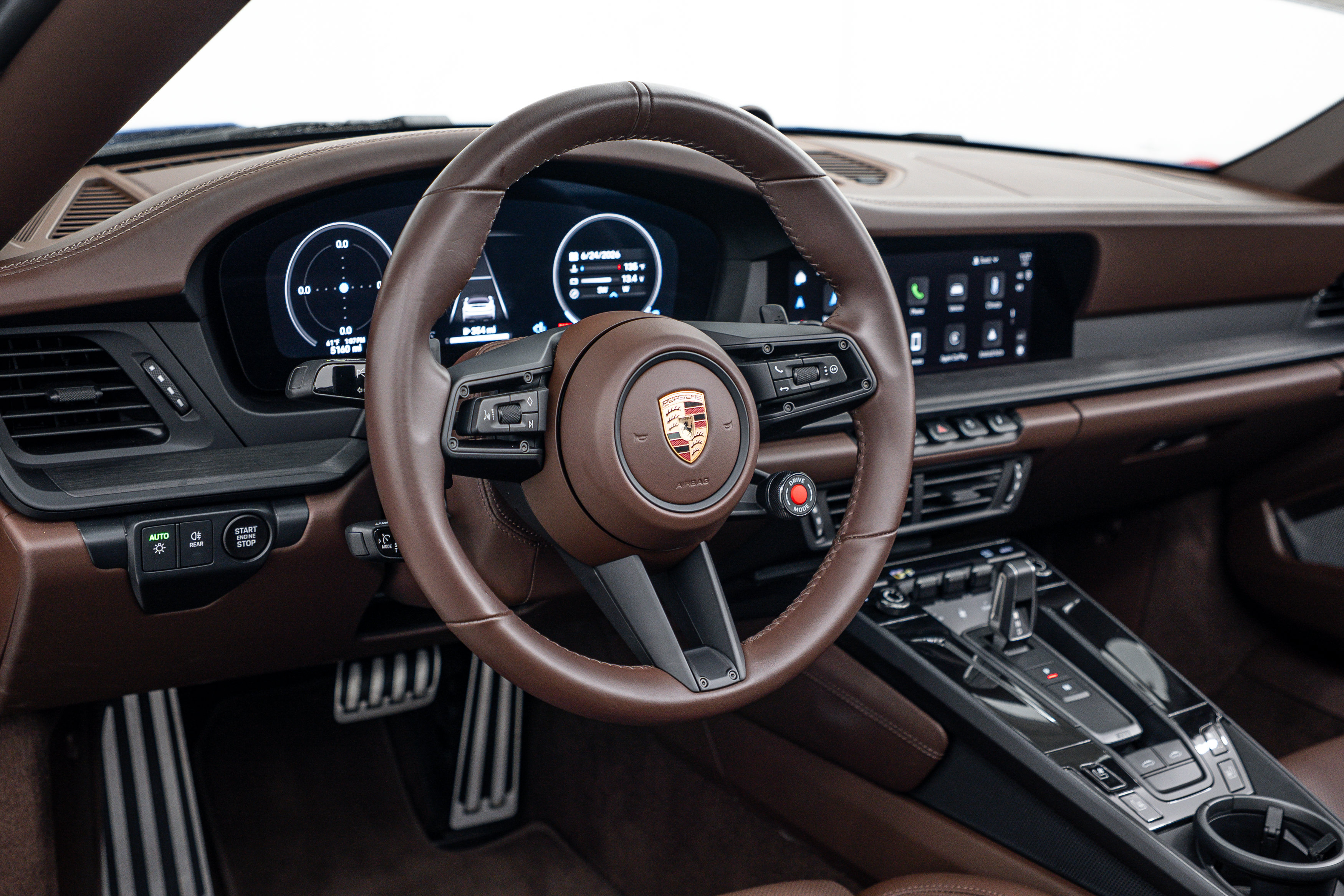 Certified 2025 Porsche 911 Targa 4 GTS AWD/4WD image 16