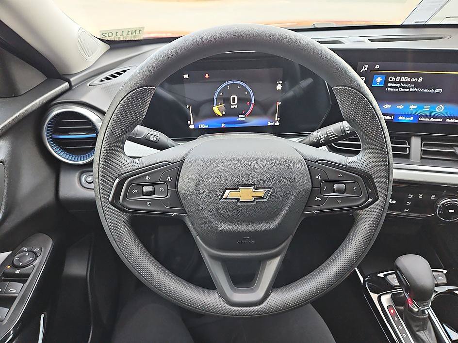 New 2026 Chevrolet Trax LT FWD image 16