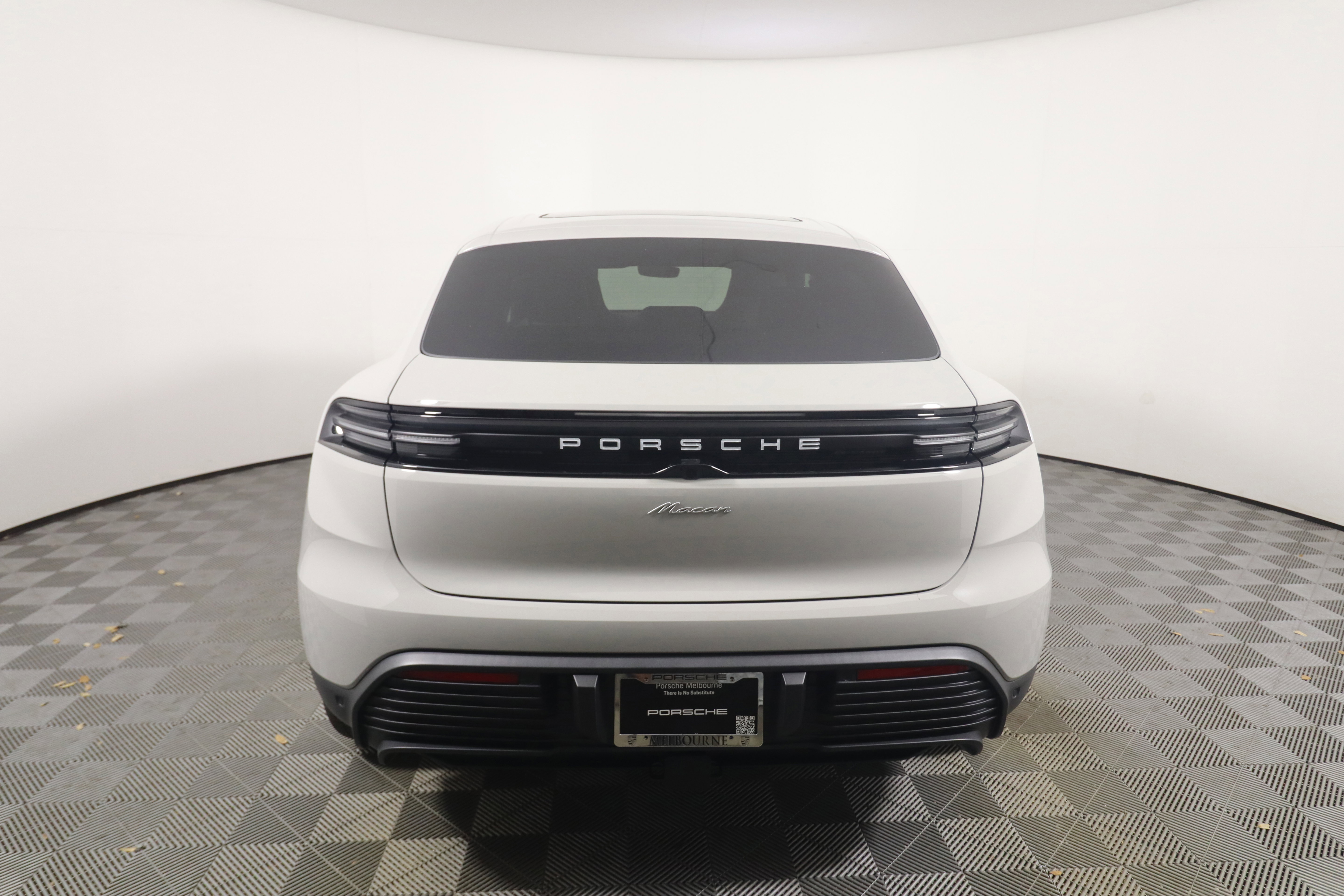 New 2026 Porsche Macan Electric image 6