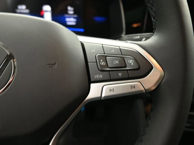 New 2026 Volkswagen Jetta SE FWD image 2