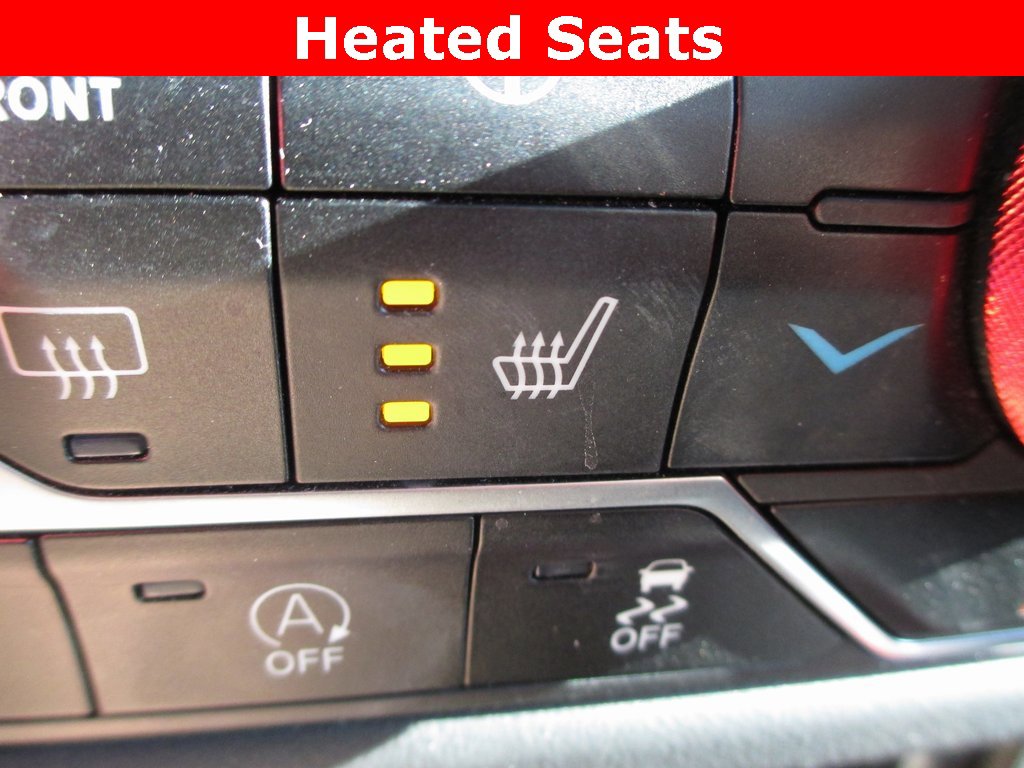 Used 2024 Jeep Wrangler Unlimited Rubicon w/ Technology Group image 18