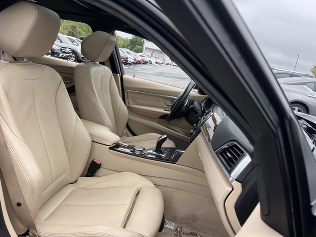 Used 2016 BMW 328i Sedan RWD image 32