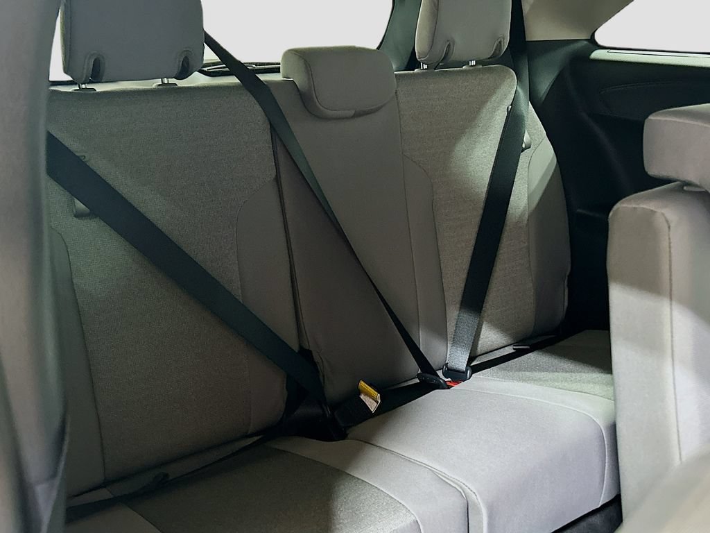 New 2026 Toyota Sienna LE FWD image 25