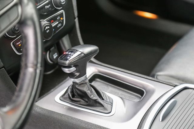 Used 2022 Dodge Charger SXT w/ Leather Interior Group image 18