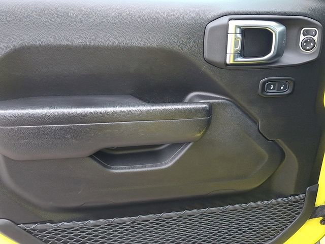 Used 2023 Jeep Gladiator Willys image 14