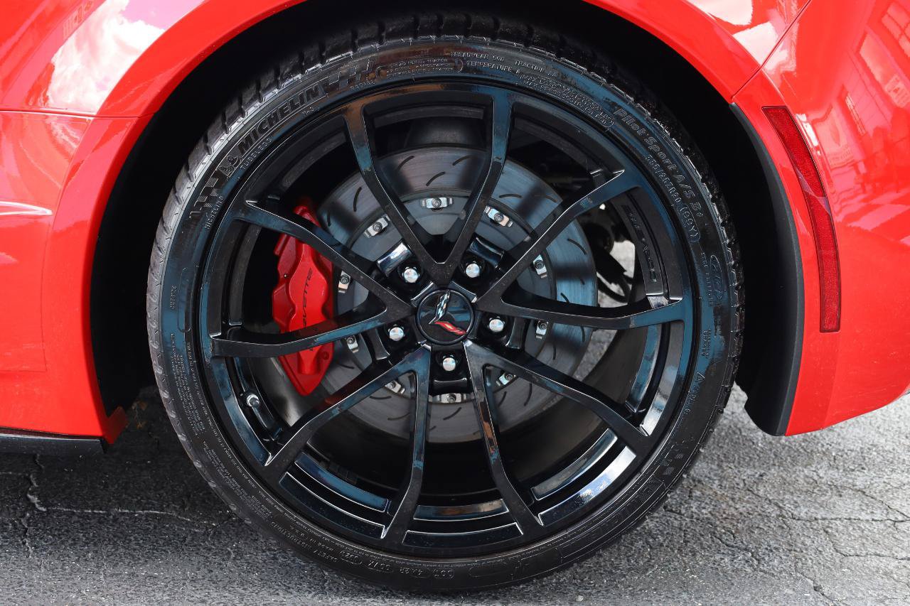 Used 2017 Chevrolet Corvette Grand Sport RWD image 7