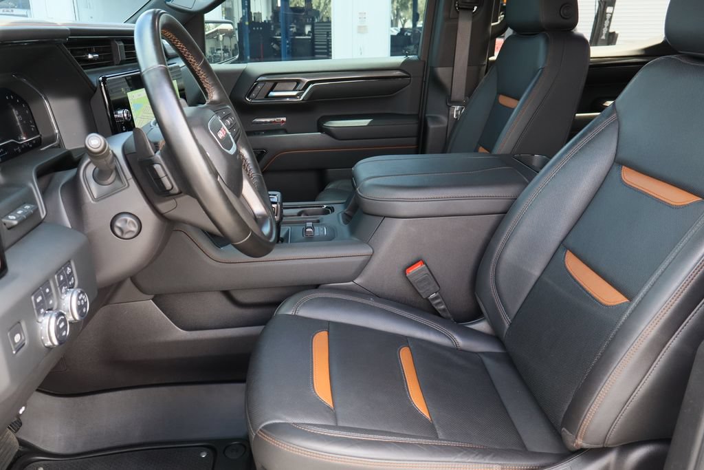 Certified 2024 GMC Sierra 1500 AT4 w/ Technology Package AWD/4WD image 23