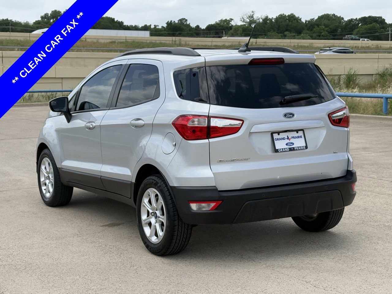 Used 2021 Ford EcoSport SE FWD image 6
