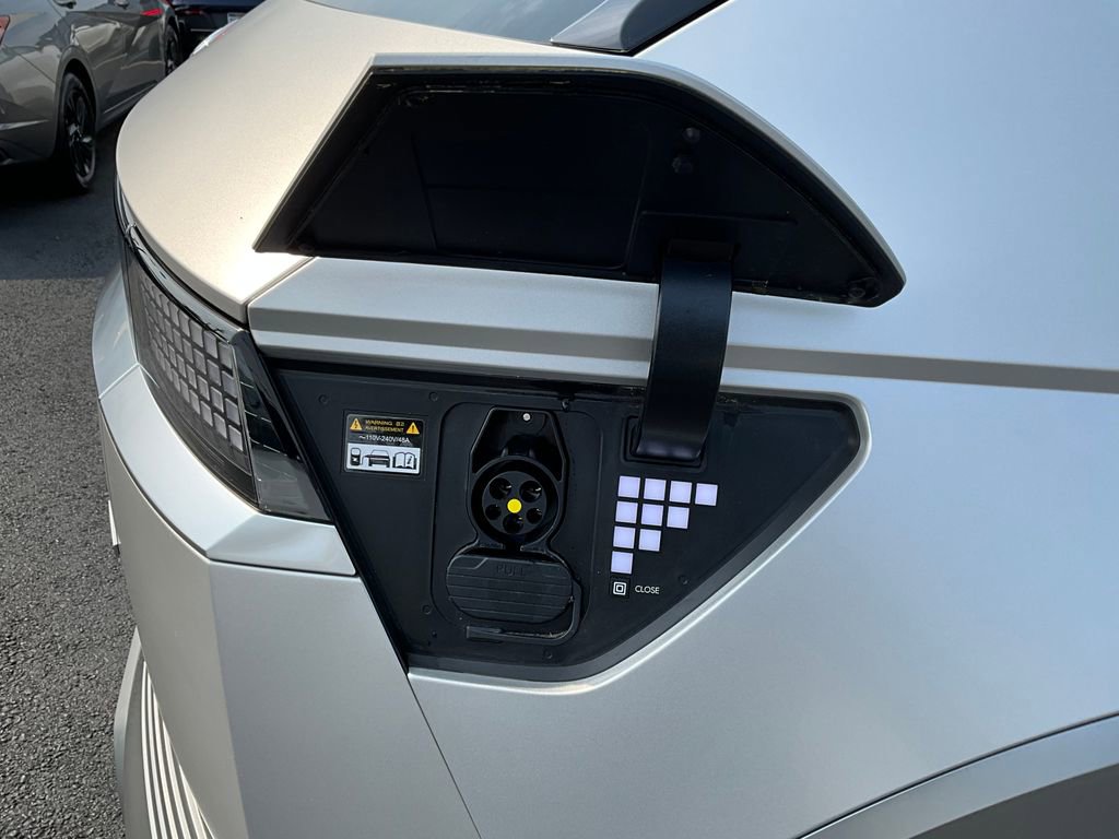 Used 2024 Hyundai Ioniq 5 Limited image 56