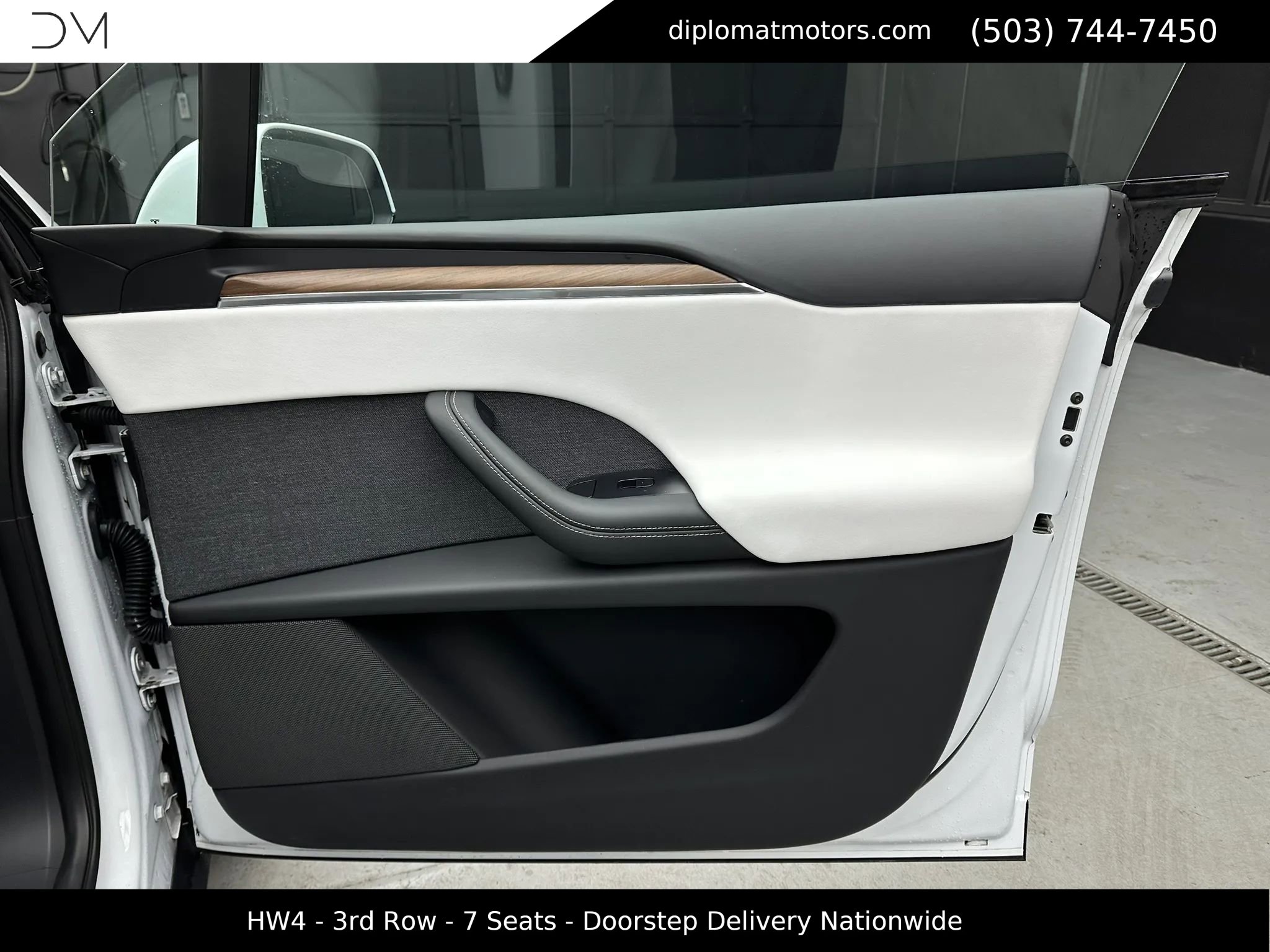 Used 2023 Tesla Model X image 27