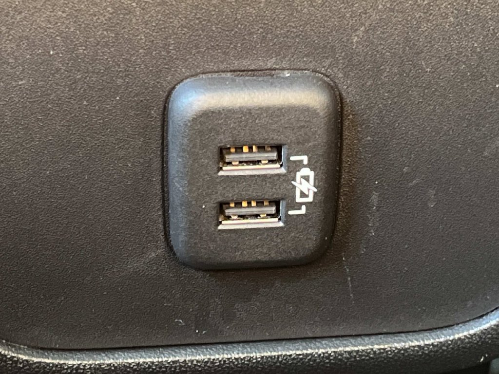 Used 2021 Chevrolet Equinox LT FWD image 20