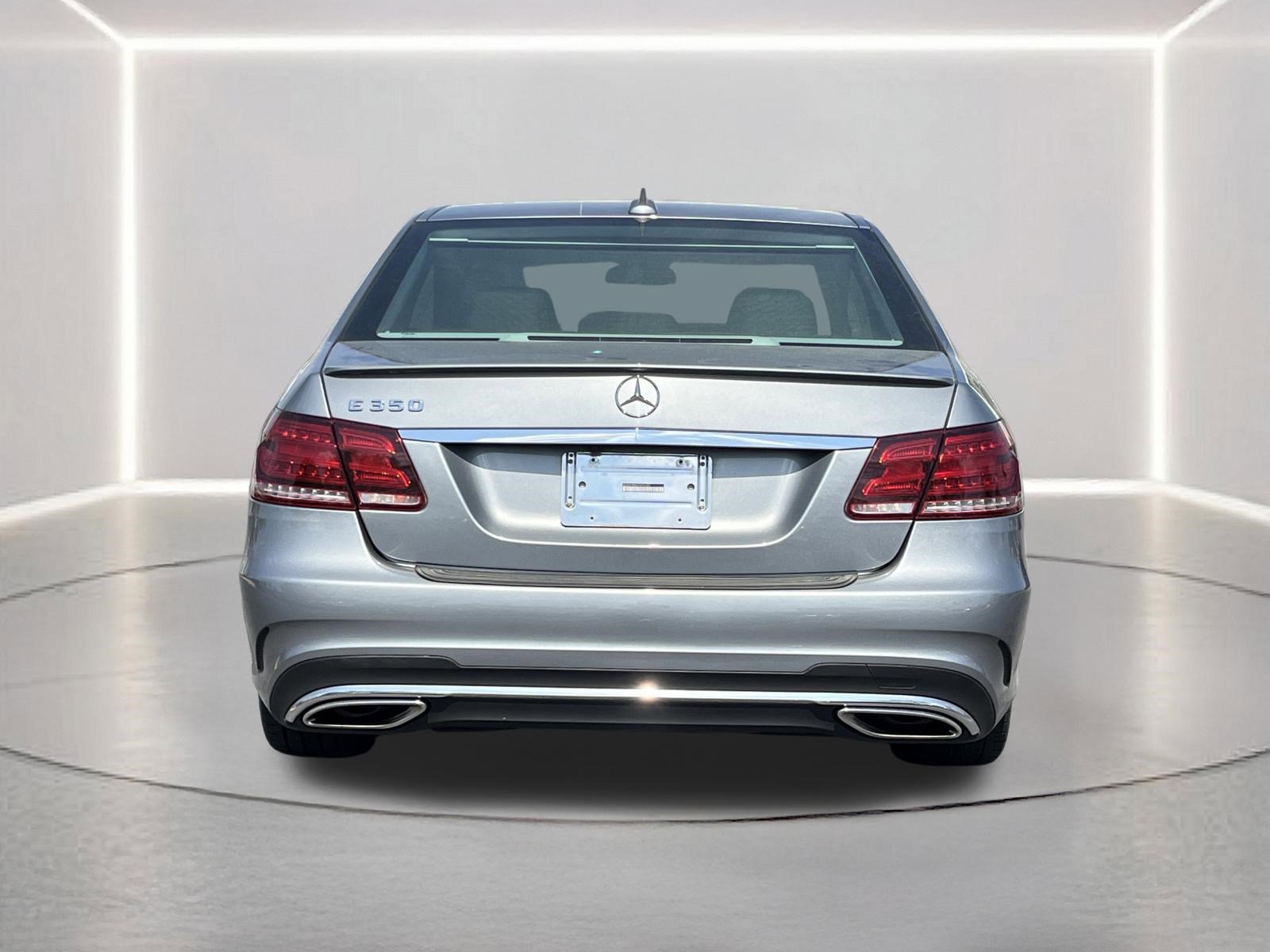 Used 2014 Mercedes-Benz E 350 Sedan image 25
