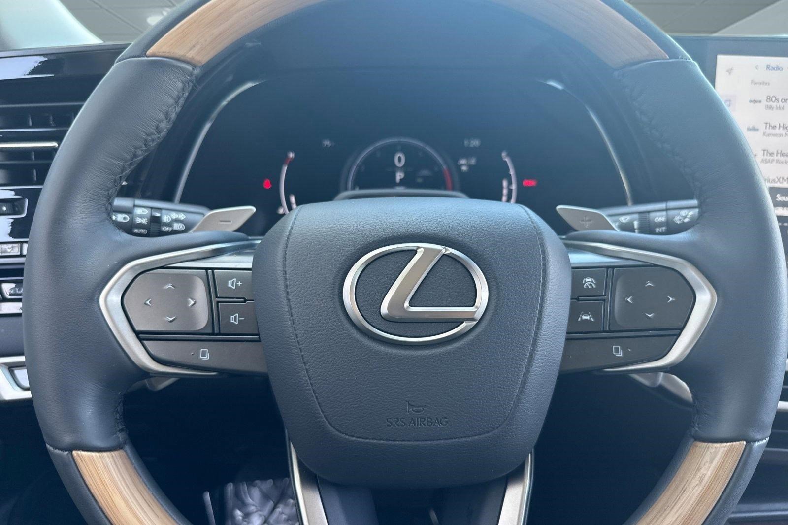 Used 2024 Lexus RX 350 FWD w/ Convenience Package image 15