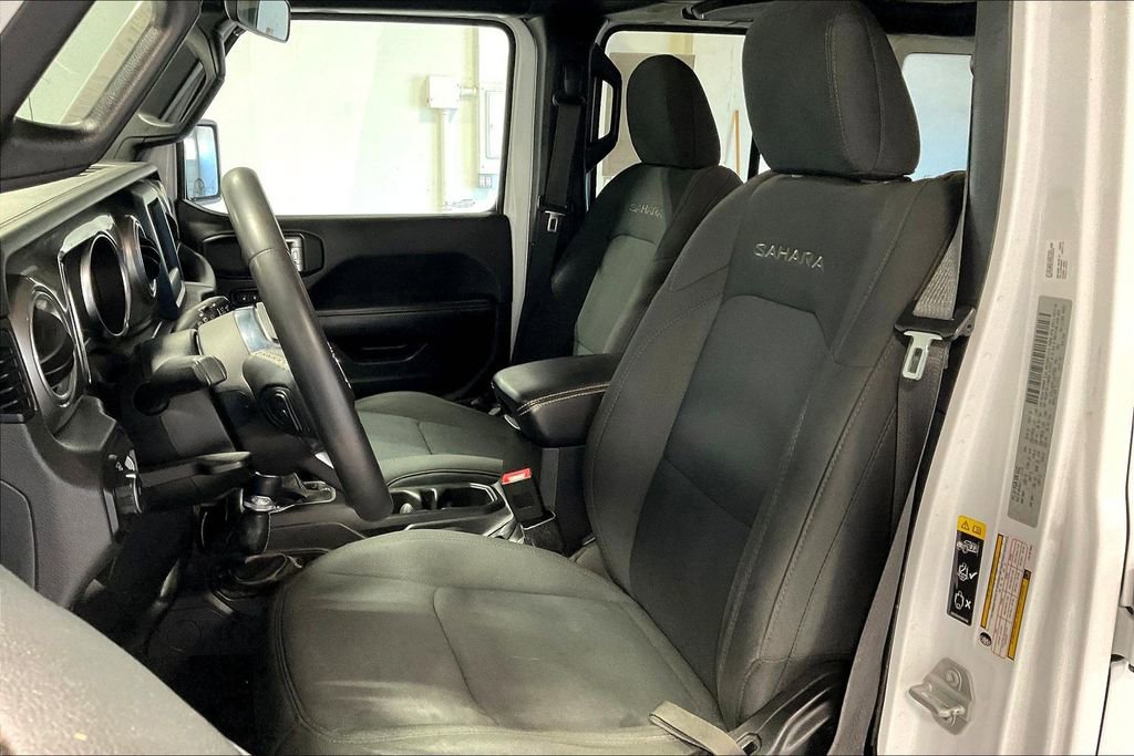 Used 2020 Jeep Wrangler Unlimited Sahara image 31