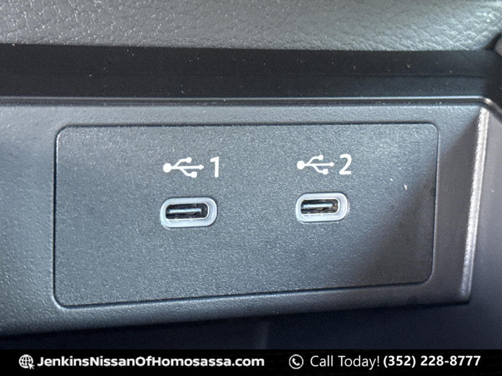 New 2026 Nissan Kicks SR w/ SR Premium Package FWD image 37