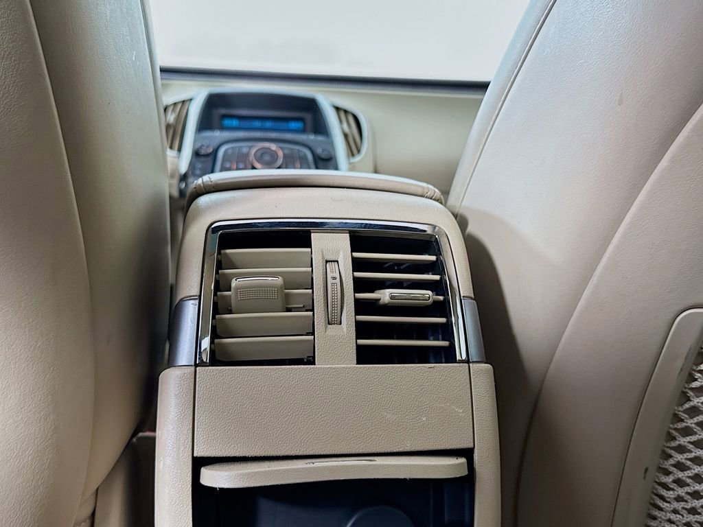 Used 2010 Buick LaCrosse CXL w/ Luxury Package FWD image 31