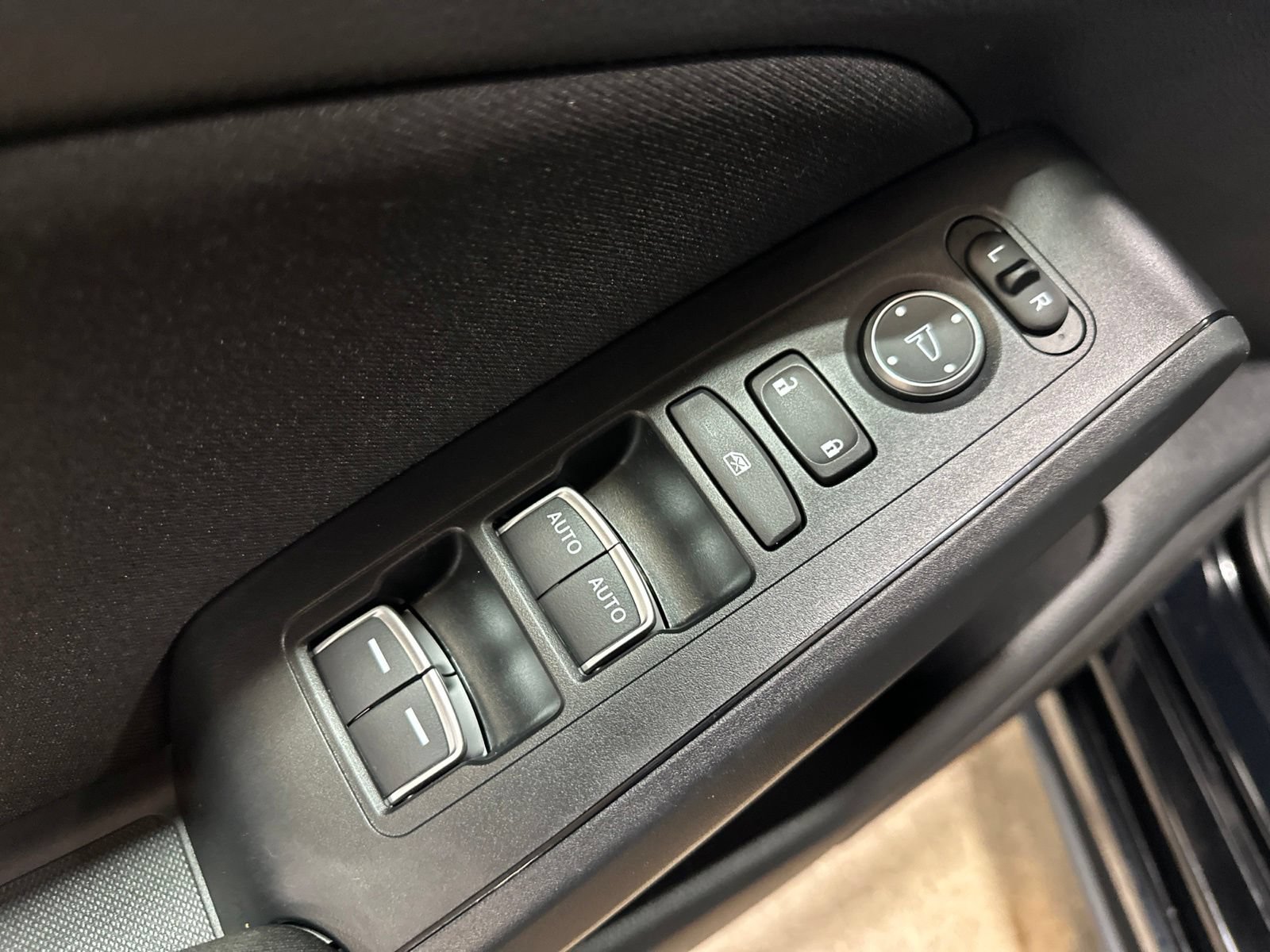 Used 2023 Honda Civic Sport image 17