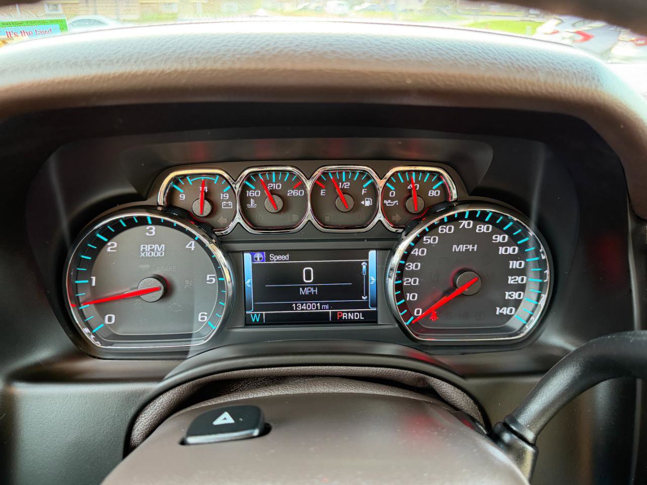 Used 2018 Chevrolet Suburban LT image 21