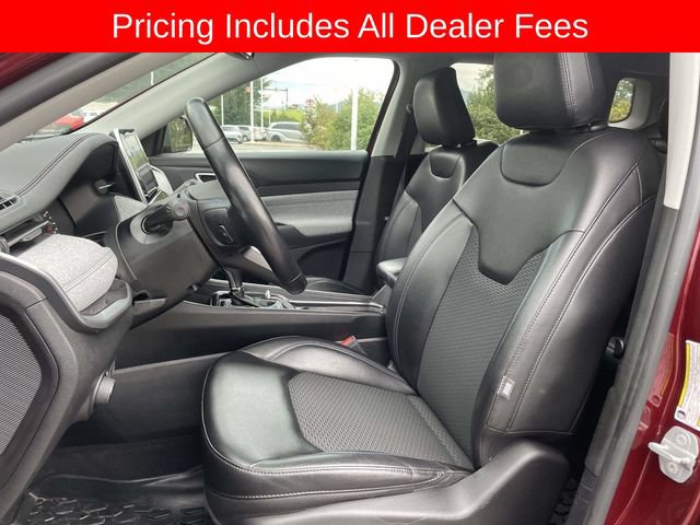 Used 2022 Jeep Compass Latitude w/ Convenience Group AWD/4WD image 22