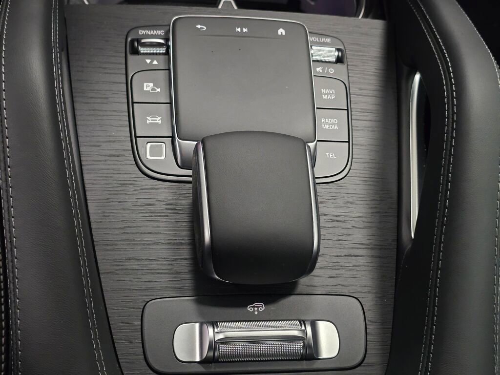 New 2026 Mercedes-Benz GLE 53 AMG 4MATIC Coupe image 16