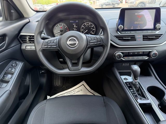 Certified 2025 Nissan Altima 2.5 S image 27