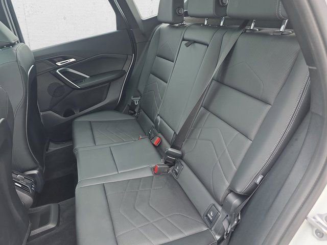 Used 2025 BMW X1 xDrive28i w/ Convenience Package image 14