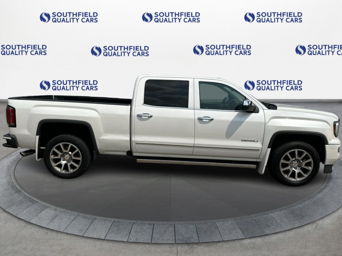 Used 2016 GMC Sierra 1500 Denali w/ Enhanced Driver Alert Package AWD/4WD image 8
