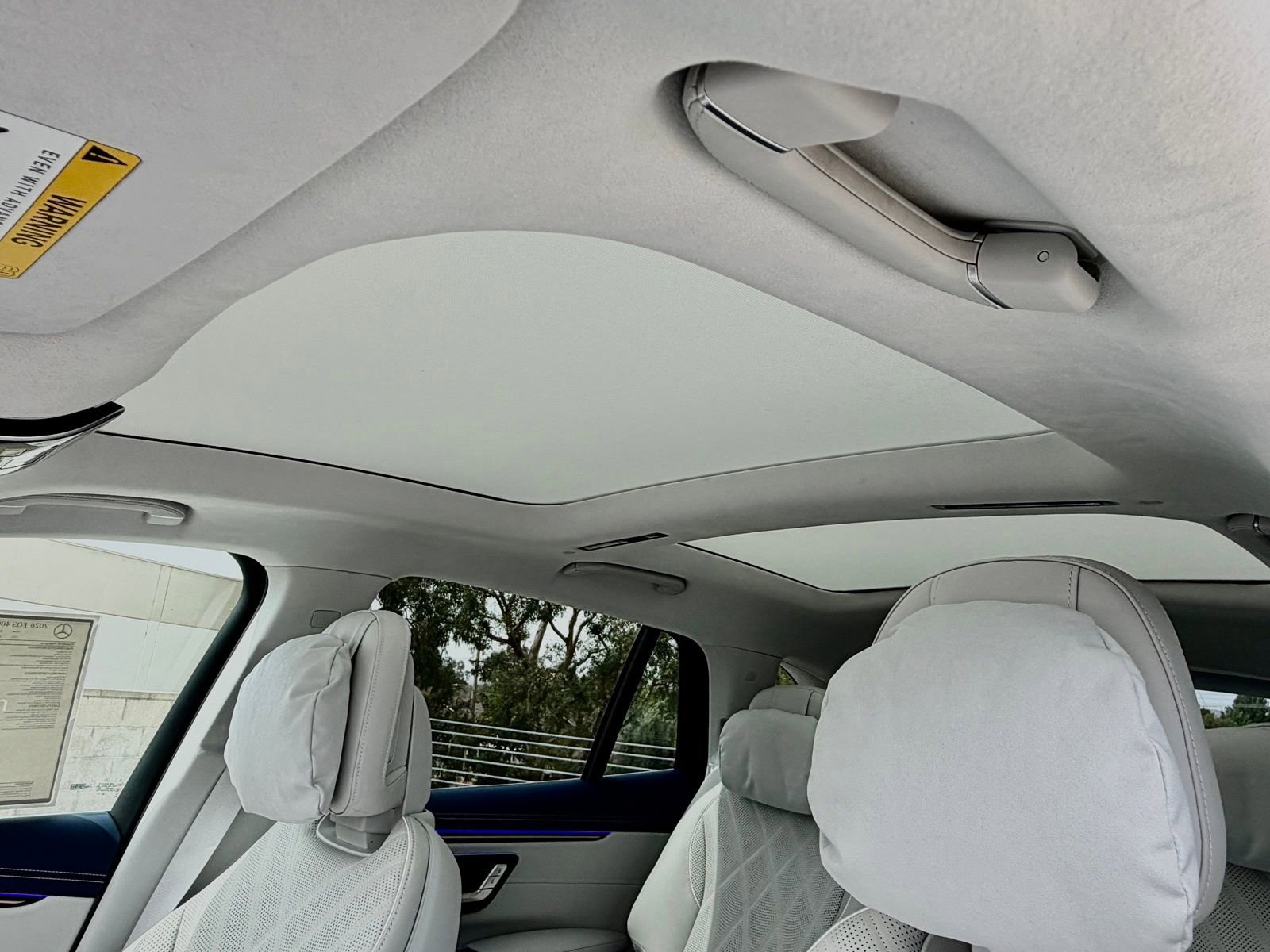 New 2026 Mercedes-Benz EQS 400 4MATIC SUV image 23