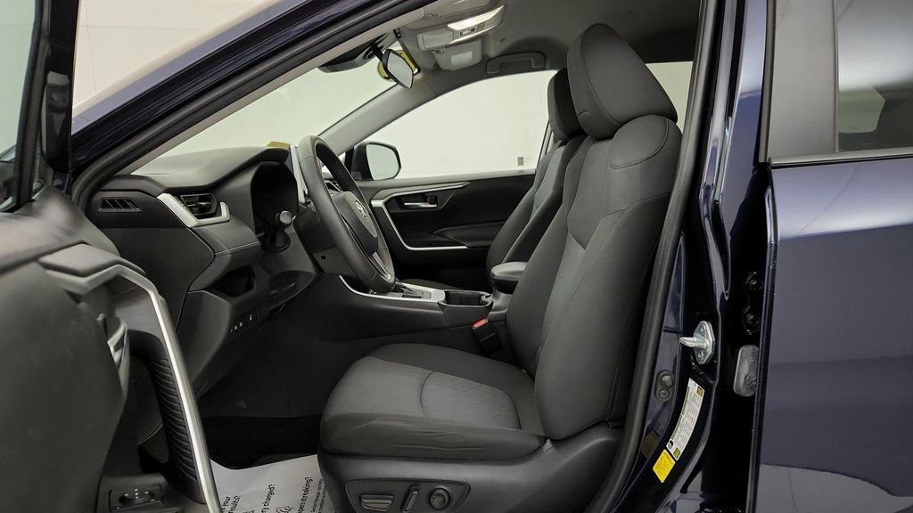 Certified 2024 Toyota RAV4 XLE AWD/4WD image 25