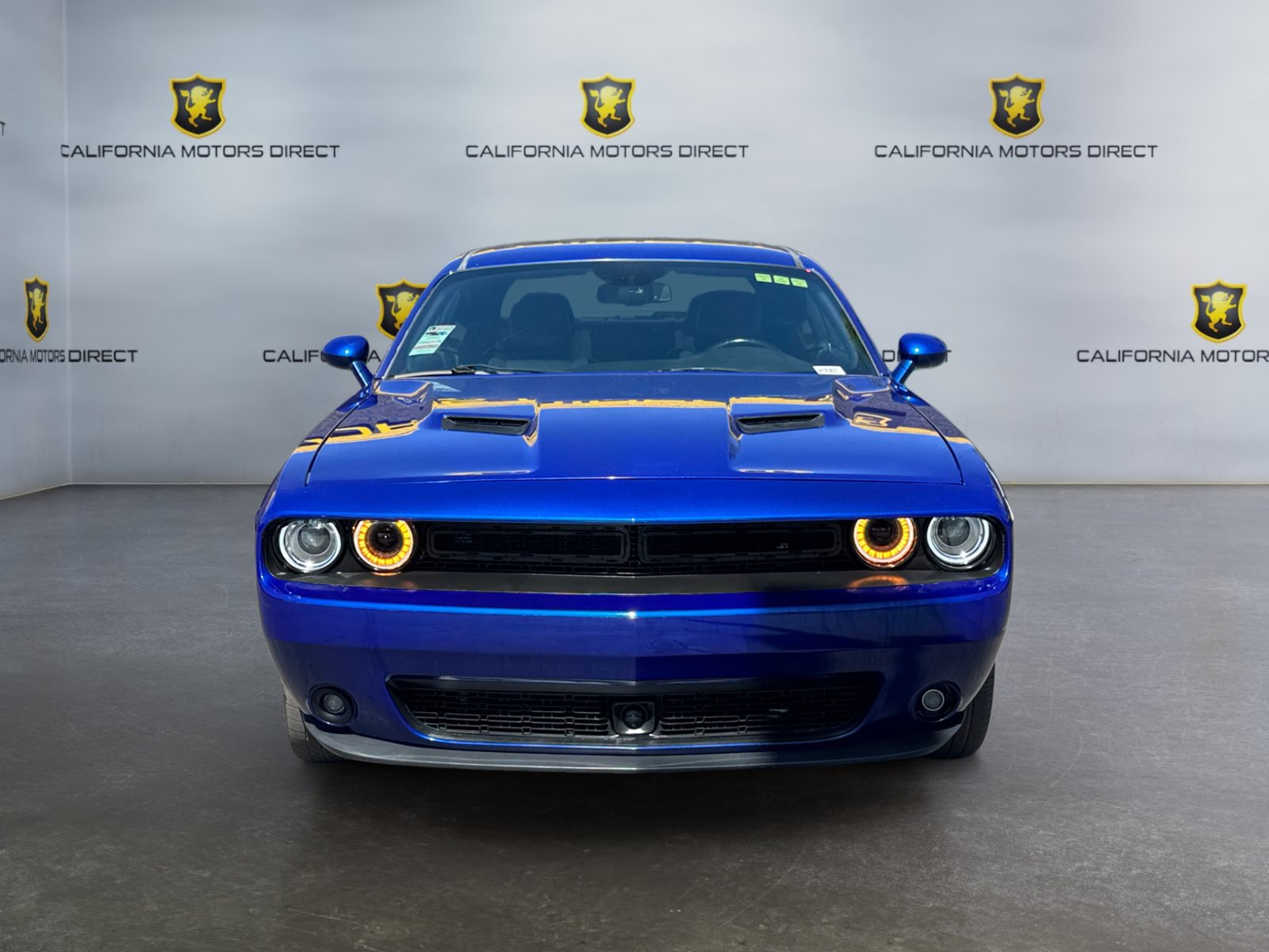 Used 2018 Dodge Challenger SXT Plus RWD image 8