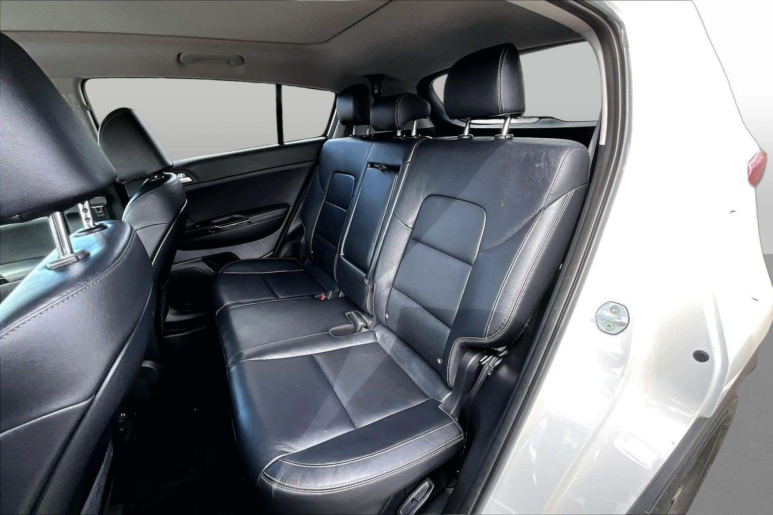 Used 2019 Kia Sportage EX w/ EX Premium Package FWD image 28