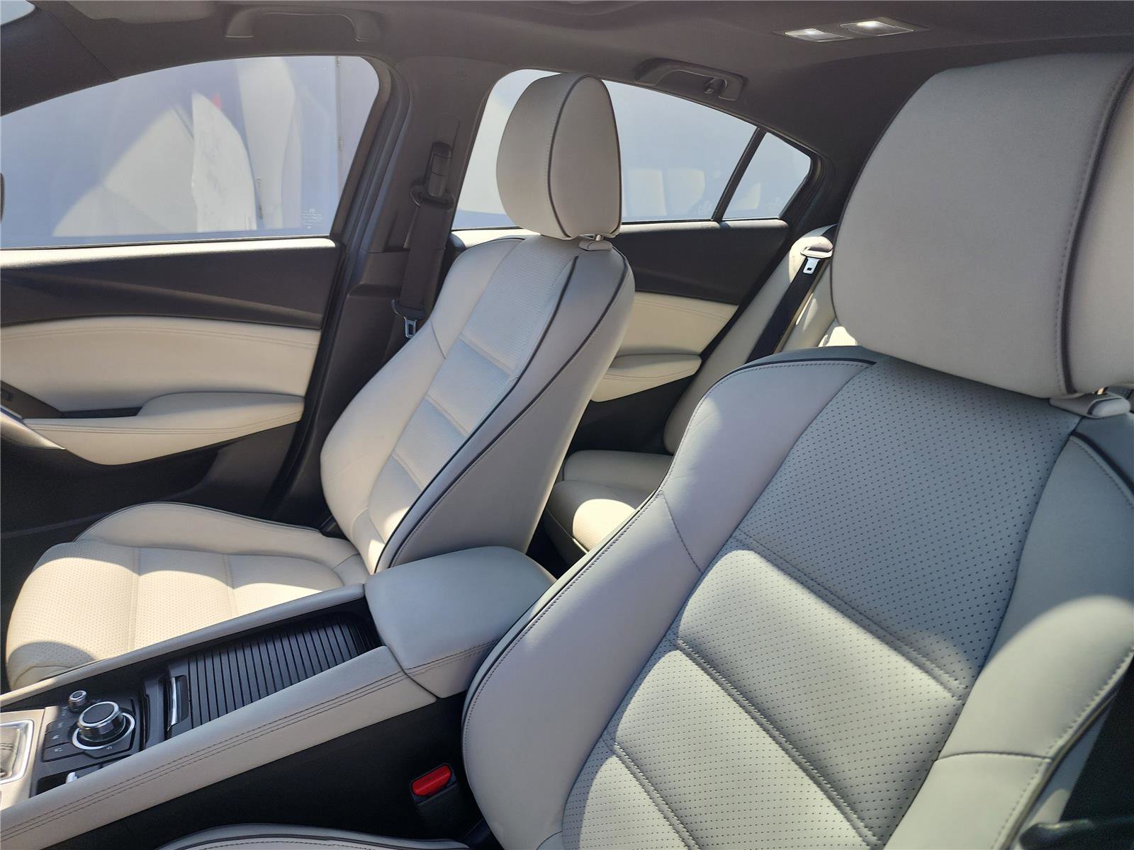 Used 2017 MAZDA MAZDA6 Grand Touring image 13