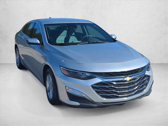 Used 2019 Chevrolet Malibu LS w/ Driver Confidence Package II image 3