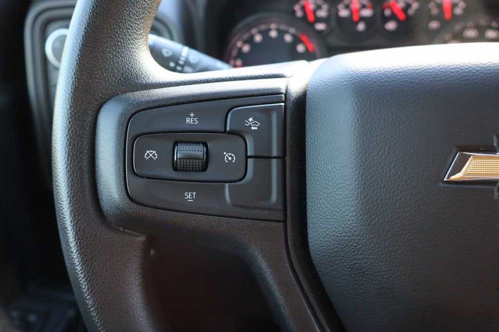 Used 2024 Chevrolet Silverado 2500 Custom w/ Custom Convenience Package image 8